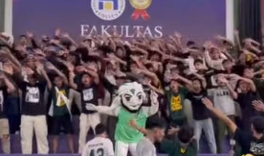 Supporter Chant Clash MA NU TBS Kudus